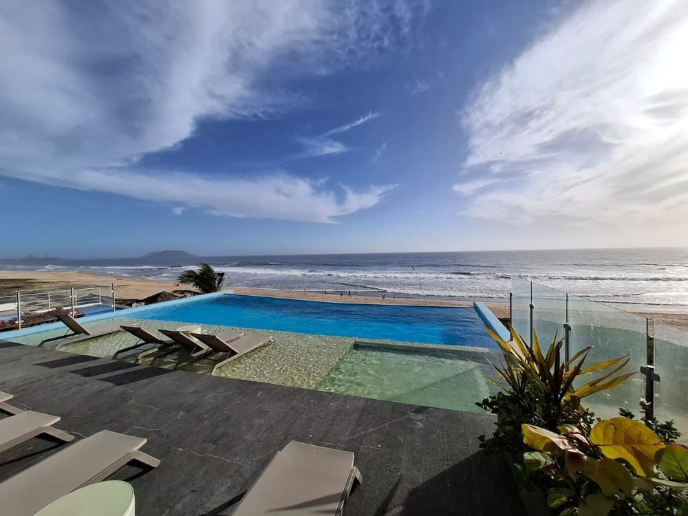 Condominio frente al mar en Torre W