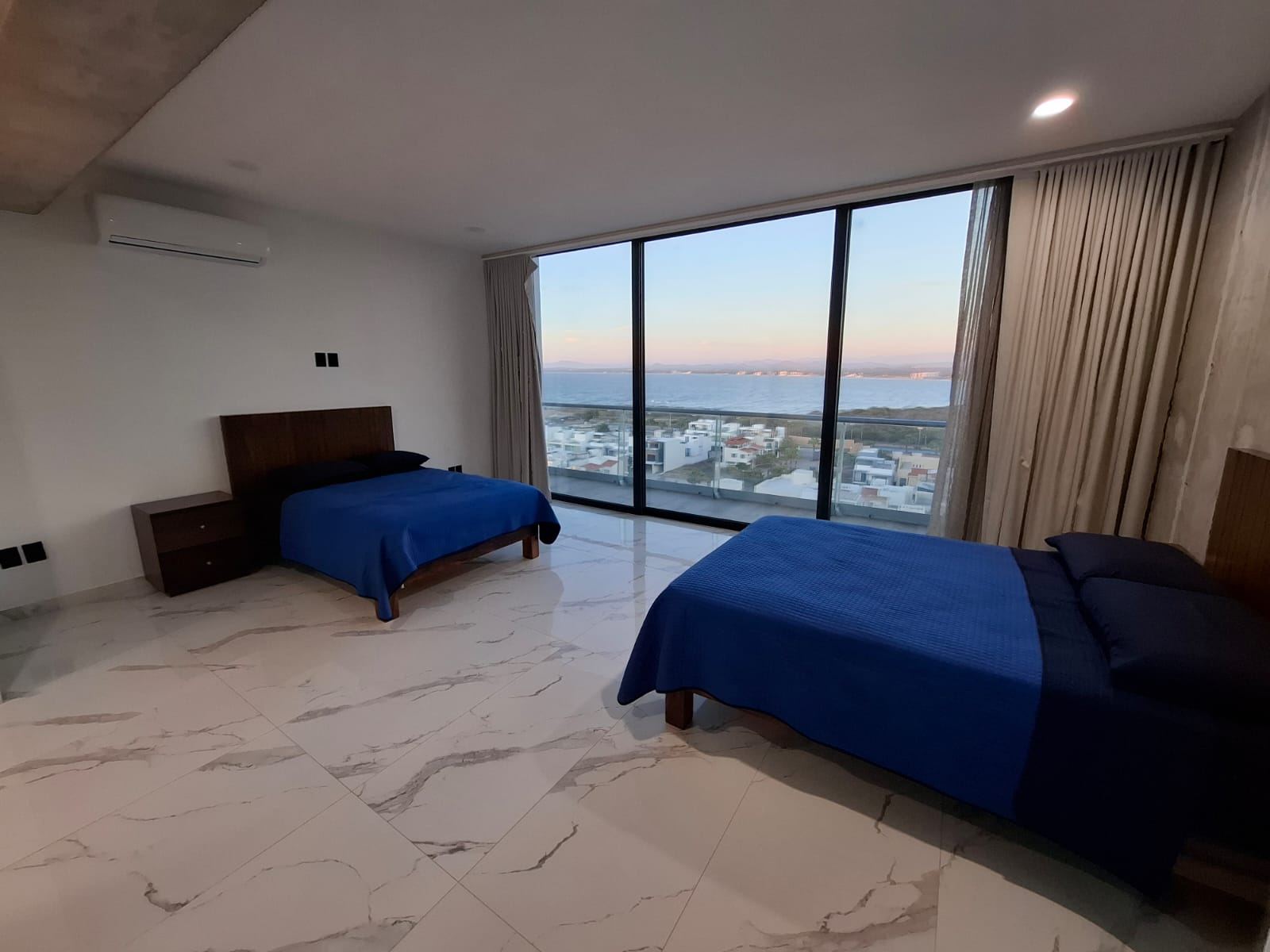 Recámara con vista al mar
